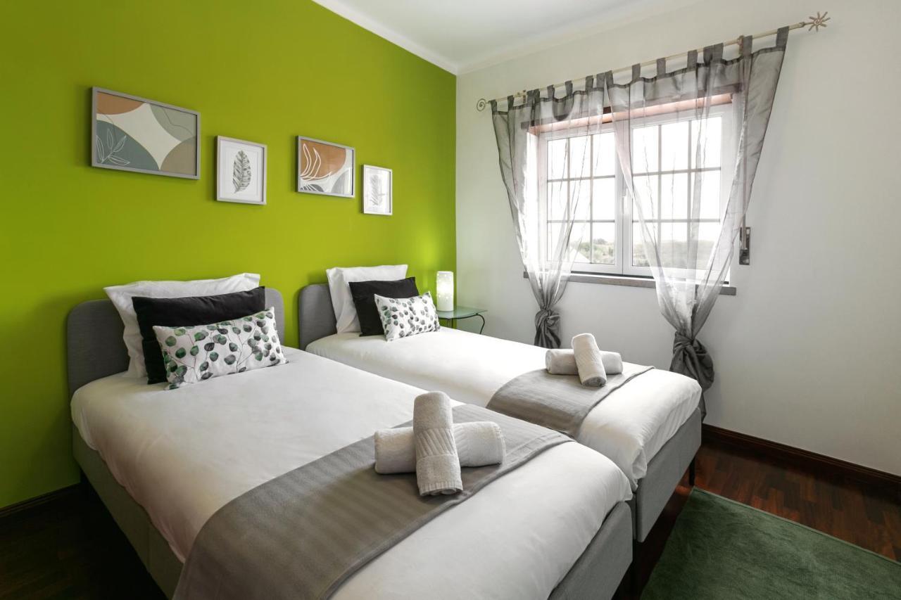 Ocean Breeze Villa Atouguia Da Baleia Dış mekan fotoğraf
