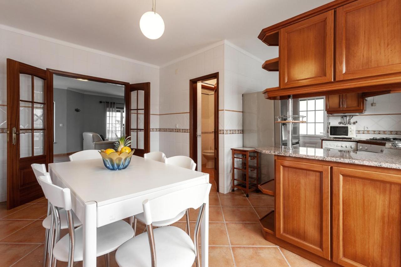 Ocean Breeze Villa Atouguia Da Baleia Dış mekan fotoğraf