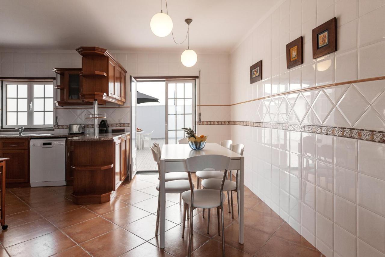 Ocean Breeze Villa Atouguia Da Baleia Dış mekan fotoğraf