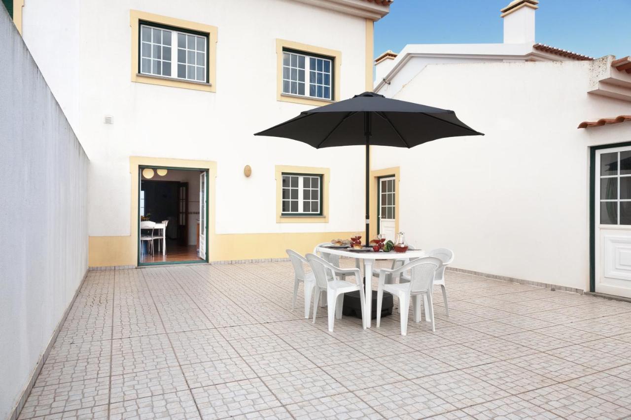 Ocean Breeze Villa Atouguia Da Baleia Dış mekan fotoğraf